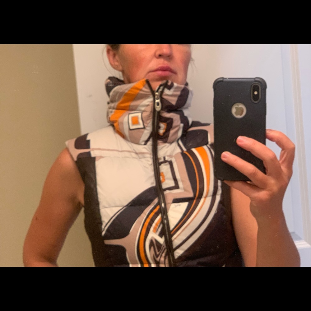 Emilio Pucci down vest size 6 - Picture 7 of 9